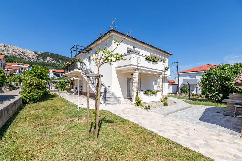 Room for 2 Guests in Baška with Air Conditioning