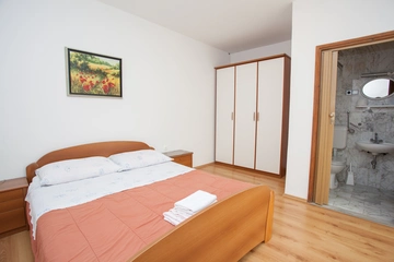 Room for 2 Guests in Baška with Air Conditioning