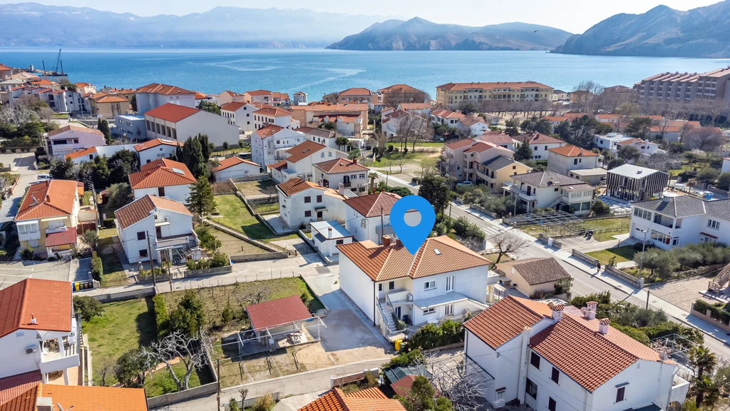 1-Bedroom Room for 2 in Baška, Croatia