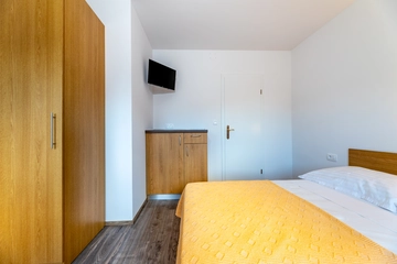 1-Bedroom Room for 2 in Baška, Croatia