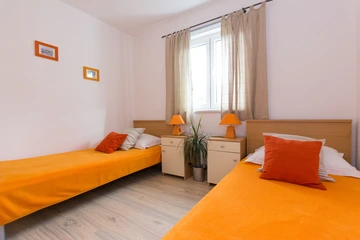 2-Bedroom Apartment in Baška with Parking (4–6)