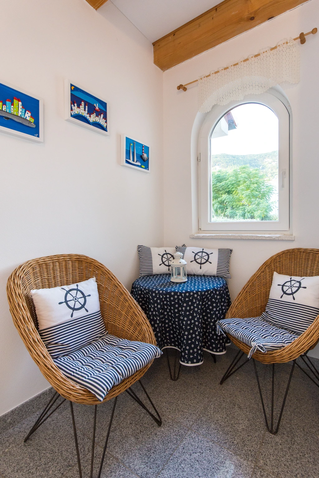 2-Bedroom Apartment in Baška with Parking (4–6)