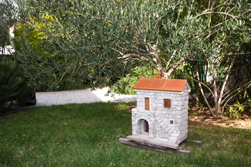 2-Bedroom Apartment in Baška with Parking (4–6)