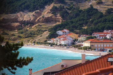 Baška Studio Apartment with Sea-View Balcony & Parking