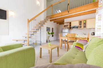 Baška Studio Apartment with Sea-View Balcony & Parking