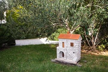 Pet-Friendly Souterrain Apartment for 4 in Baška