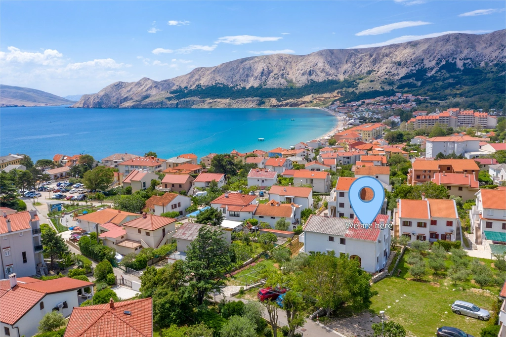 Baška 2-Bedroom Apartment for 4–6 Guests