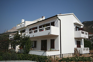 Baška 2-Bedroom Apartment for 4–6 Guests