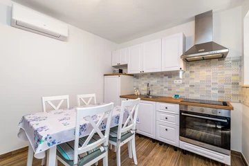 Baška Apartment for 3 Guests with Terrace and Parking