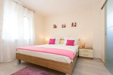 2-Bedroom Apartment in Baška for Up to 6 Guests