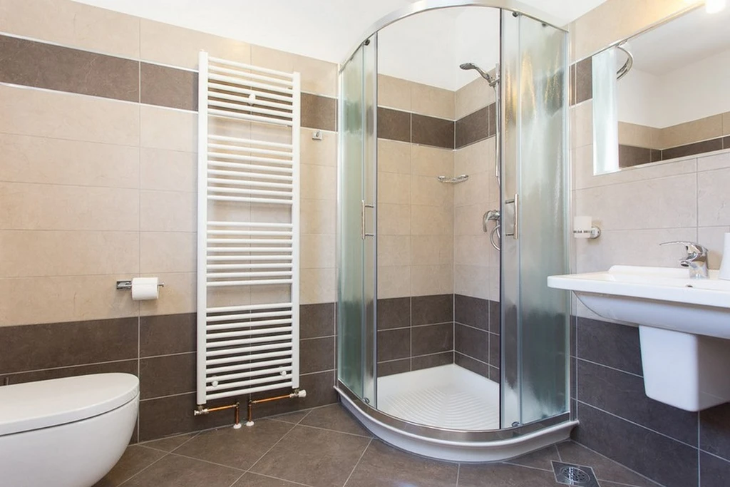 2-Bedroom Apartment in Baška for Up to 6 Guests