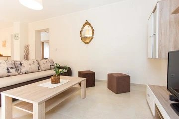2-Bedroom Apartment in Baška for Up to 6 Guests
