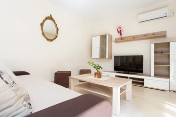 2-Bedroom Apartment in Baška for Up to 6 Guests