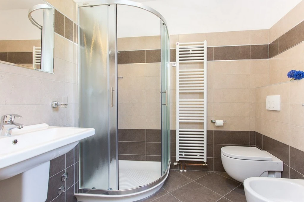 2-Bedroom Apartment in Baška for Up to 6 Guests
