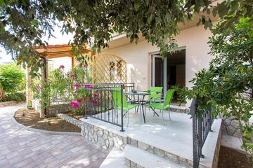 1-Bedroom Apartment in Baška for Up to 4 Guests