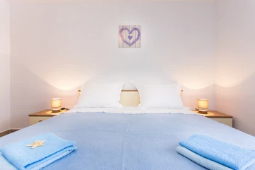 1-Bedroom Apartment in Baška for Up to 4 Guests