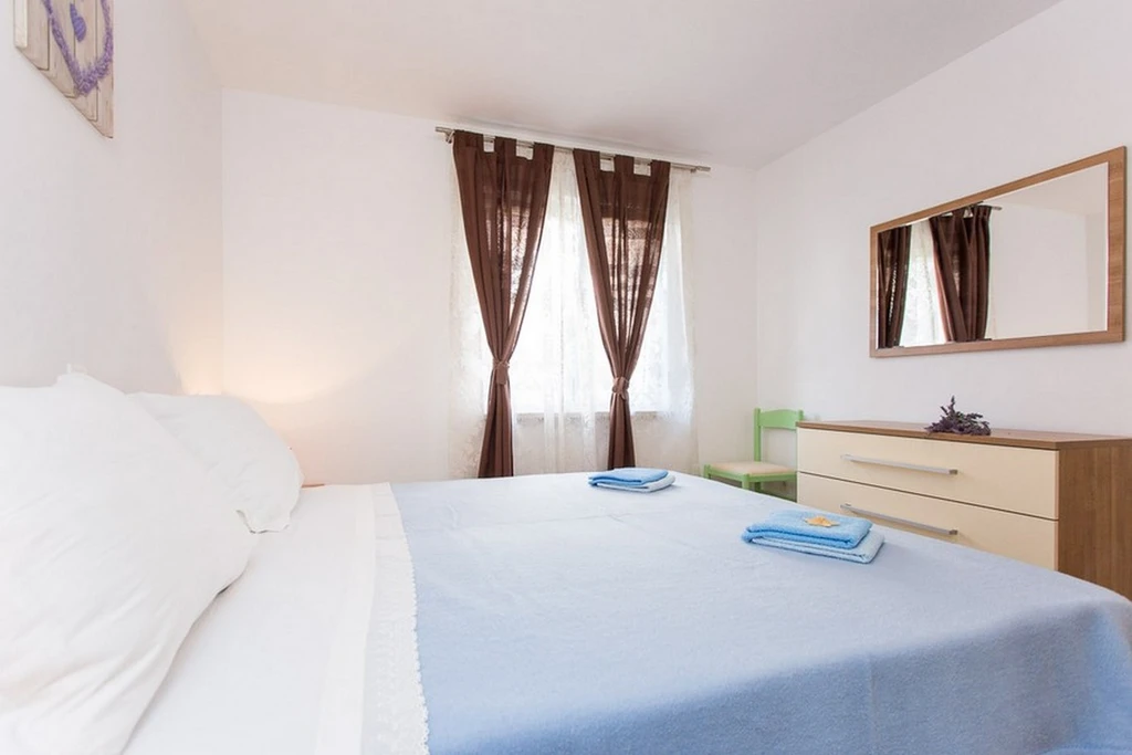 1-Bedroom Apartment in Baška for Up to 4 Guests