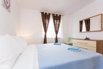 1-Bedroom Apartment in Baška for Up to 4 Guests