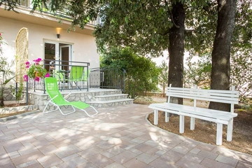 1-Bedroom Apartment in Baška for Up to 4 Guests