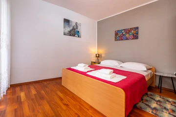 Baška 2-Bedroom Apartment for Up to 6 Guests