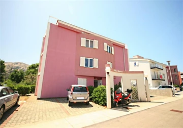 Baška 2-Bedroom Apartment for Up to 6 Guests