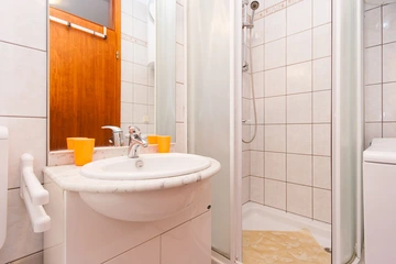 Sea View Apartment with Terrace in Baška