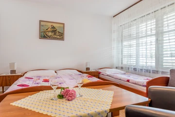 75 m² Apartment for 5 in Baška, Croatia