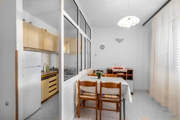 75 m² Apartment for 5 in Baška, Croatia