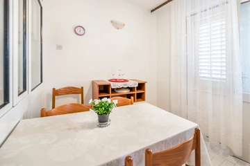 75 m² Apartment for 5 in Baška, Croatia