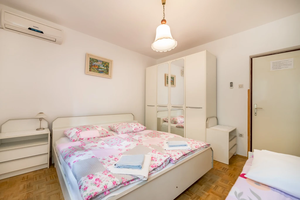 75 m² Apartment for 5 in Baška, Croatia