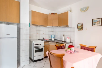 Baška Studio for 2–3 Guests, 150m to the Beach