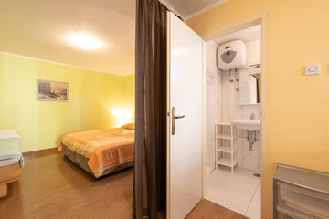 Baška Studio for Up to 3 Guests with Parking
