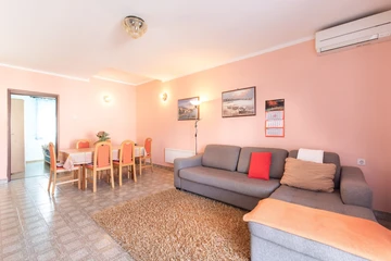 Baška Apartment with Terrace for 4-5 Guests