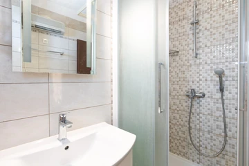 Baška Apartment with Terrace for 4-5 Guests