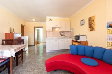 Baška Apartment for 3 Guests with Private Parking