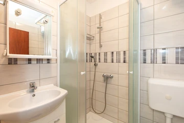 Baška Apartment for 2–3 Guests, 80 m to the Beach