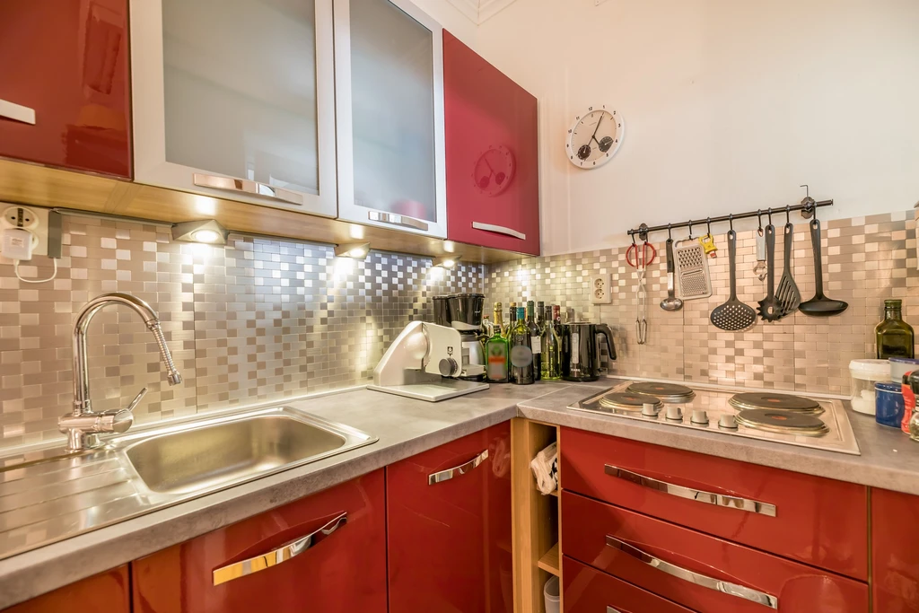 2-Bedroom Apartment in Baška with Parking