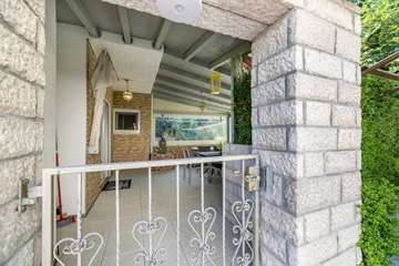 2-Bedroom Apartment in Baška with Parking