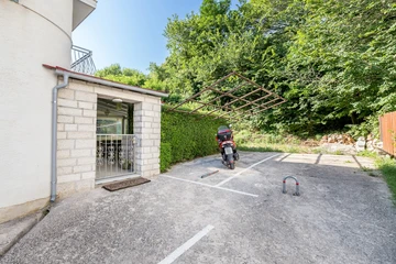 2-Bedroom Apartment in Baška with Parking