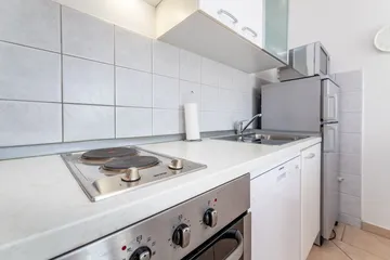 Baška 2-Bedroom Apartment for 4 Guests