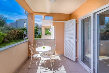 Baška 2-Bedroom Apartment for 4 Guests