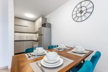 Baška Apartment for 2-4 Guests with Terrace