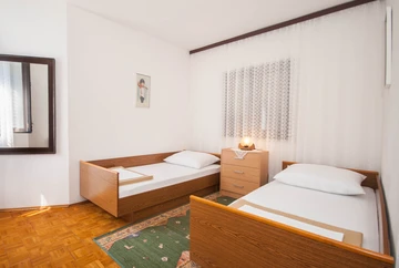 Baška Holiday House with Sea-View Terrace for 4