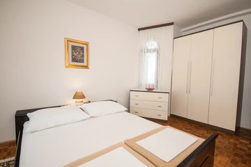 Baška Holiday House with Sea-View Terrace for 4