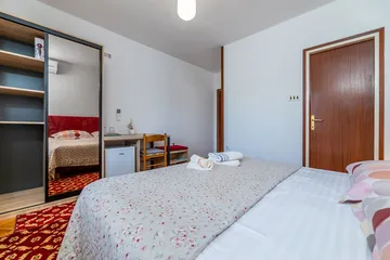 Baška Room with Air Conditioning and Parking for 2