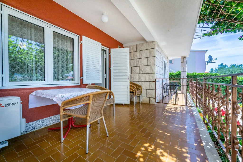 Baška Double Room with Balcony for 2