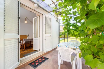 Room in Baška for 2 Guests with Open Porch