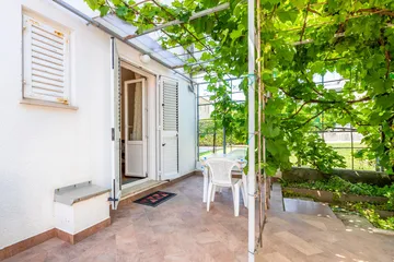 Room in Baška for 2 Guests with Open Porch
