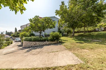 Baška Apartment for 4 Guests with Large Terrace