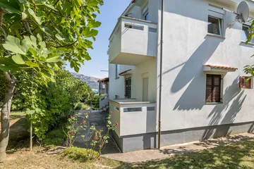 Baška Apartment for 4 Guests with Large Terrace